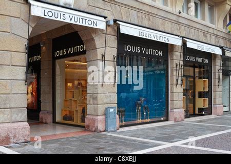 padova louis vuitton|Louis Vuitton Padova Store in Padova, Italia .